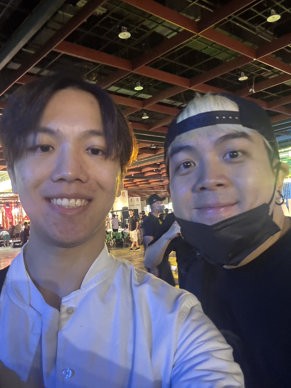六嘆合照